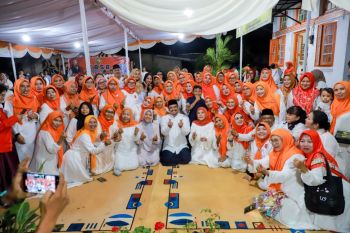 Gubsu dan Wakil Wali Kota Siantar buka puasa di KBSB