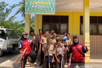 PMI salurkan alat kebersihan untuk sekolah terdampak banjir di Aceh Tamiang