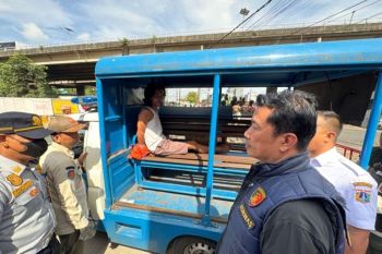 Satpol PP Jakbar gencar tertibkan "Pak Ogah" di Gropet