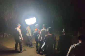 8 orang hanyut dalam banjir bandang di Desa Banjar Bali