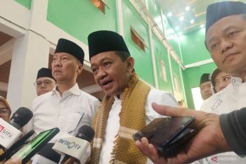 Bahlil: Pesantren ikut berperan tanamkan nilai nasionalisme