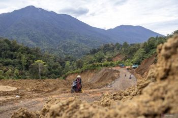 Belum sempurna, jalur alternatif  Malalak belum ideal untuk dilintasi saat libur lebaran