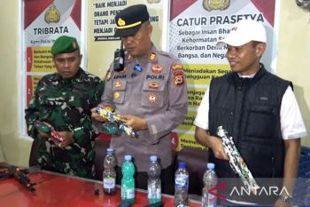 Polisi sita puluhan senjata mainan berbahaya di Makassar