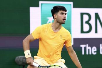 Alcaraz kalahkan Dimitrov dengan sempurna di laga pembuka Indian Wells