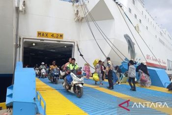 DLU Palu berikan diskon 10 persen tiket lebaran KM Dharma Kencana V