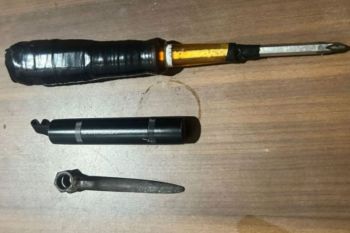 Gasak Rp455 juta, komplotan spesialis pecah kaca ditangkap polisi