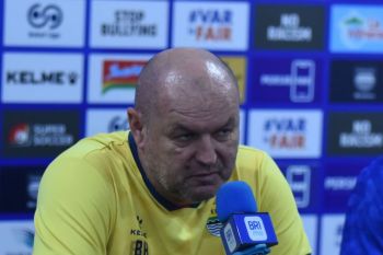 Bojan Hodak waspadai agresivitas Persik Kediri