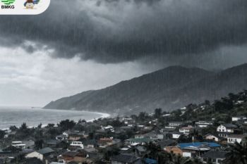 BMKG: Waspada potensi hujan sedang hingga lebat di Malut 9-16 Maret