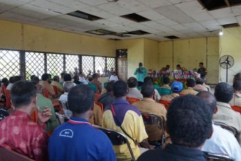 Penerima manfaat bansos Biak Numfor terdaftar DTSEN