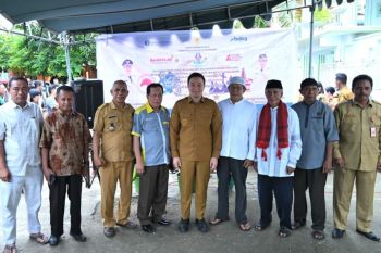 Pemkot Kupang menyiapkan 27 pasar murah bersubsidi untuk tekan inflasi