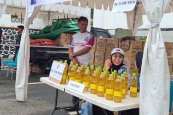 Bulog Lampung pastikan stok minyak goreng tersedia jelang Lebaran