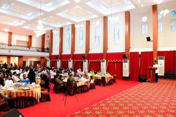 Ramadhan momentum bahagiakan anak yatim
