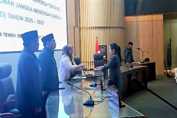 F-PDIP Barut setujui raperda RPJMD,tekankan pengentasan kemiskinan