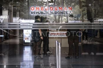 Foto: Kejagung geledah gedung Ombudsman