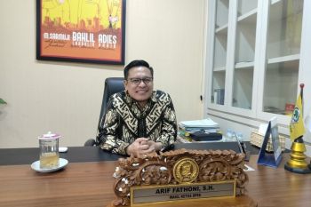 DPRD Surabaya dorong komunikasi pengusaha--Disnaker soal THR