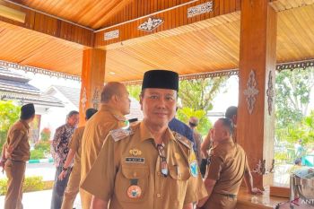 Sekwan DPRD Batang Hari hadiri bazar UMKM
