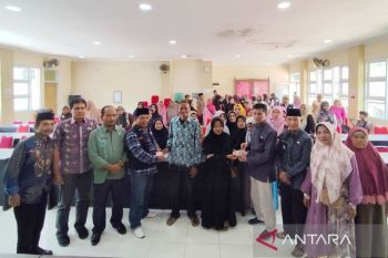 Pemkab Agam salurkan bantuan untuk 358 korban bencana hidrometeorologi