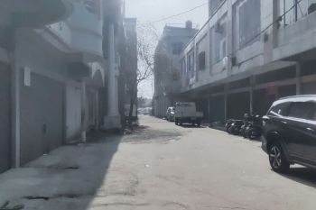 Kabut asap selimuti Kota Pekanbaru, jarak pandang di bandara 1,2 km