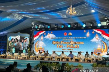 Buka puasa bersama TNI-Polri perkuat soliditas jaga NKRI