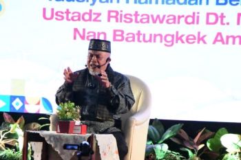 Buya Ristawardi: Dari Tukang Angkat Semen Menjadi Penjaga Cahaya Dakwah