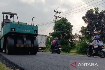 Pemkab Cianjur memastikan jalur alternatif layak dilalui pemudik