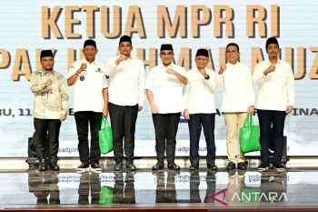 MPR RI serahkan bantuan 5.000 paket bagi masyarakat terdampak di Sumut