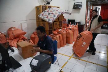 Meningkat 30 persen, Kantor Pos Ternate layani pengiriman barang hingga ke kawasan 3T Malut