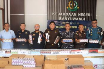 Bea Cukai Banyuwangi ungkap peredaran rokok ilegal 6,5 juta batang