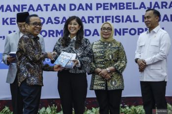 Penandatanganan SKB tujuh menteri tentang pemanfatan teknologi digital dan AI
