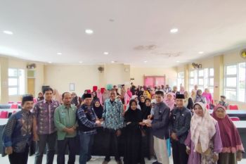 Pemkab Agam salurkan bantuan Idul Fitri senilai Rp1,82 miliar bagi 2.427 korban bencana