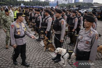 Pemerintah menerjunkan 161.243 personel gabungan untuk  pengamanan Lebaran