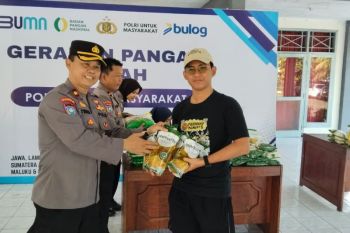 Polresta Banyumas dan Bulog gelar pangan murah di Sumampir