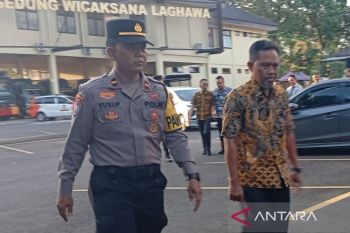KPK periksa Bupati Cilacap di Polresta Banyumas