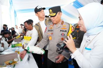 Polri dan Bulog gelar Gerakan Pangan Murah serentak jelang Idul Fitri
