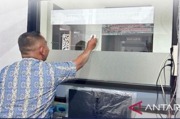 Wujudkan Lingkungan Kerja yang Sehat dan Produktif, ASN Kemenkum Riau Gelar Kerja Bakti Gerakan Indonesia ASRI