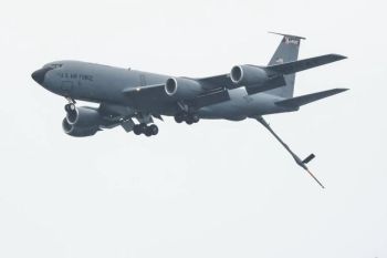 Bencana Udara di Irak Barat, Pesawat Pengisi Bahan Bakar AS Jatuh