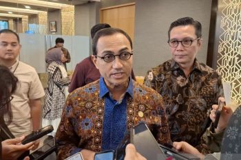 OJK membuka peluang setujui "free float" 15 persen seusai Lebaran