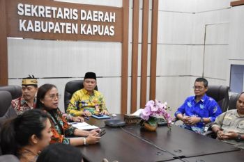 Pemkab Kapuas bahas kesiapan izin lingkungan wujudkan Dermaga Waterfront City
