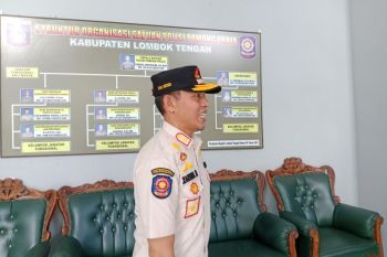 Bangun di area jalan, Dua Warga Lombok Tengah jalani sidang yustisi