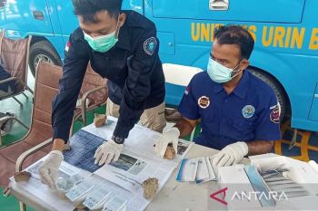 BNNP Aceh tes narkoba sopir bus angkutan mudik