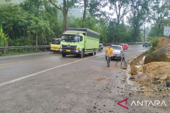 Gubernur sebut KNKT rekomendasikan penutupan Jalan Sitinjau Lauik