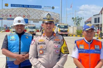 Polres Probolinggo siapkan pos pelayanan di exit tol Prosiwangi