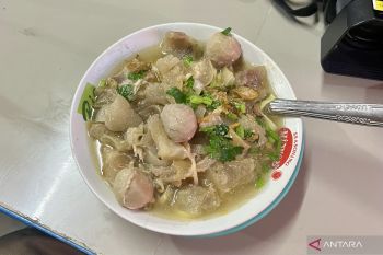 Melintas Bandung saat mudik? Coba Mie Kocok khas Bandung Mang Nanang