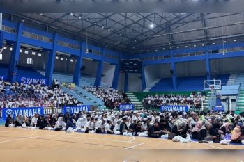 Yamaha STSJ berbagi kebahagiaan bersama 1.000 anak yatim di Banjarmasin