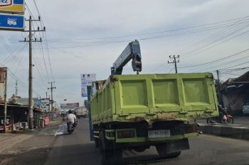 BPTD Lampung: Truk sumbu tiga dilarang menyeberang selama Lebaran