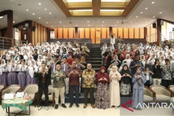 Meneguhkan nilai kebangsaan di tengah arus perubahan