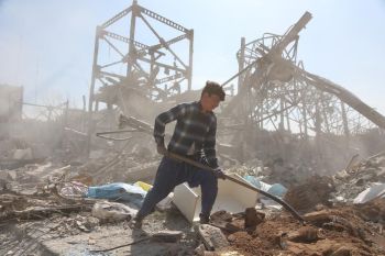 Potret Timur Tengah: Menilik jalanan yang porak-poranda di Teheran