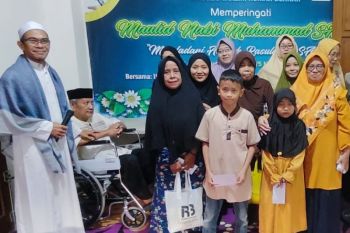 Momen haru Jamaah Rumah Berkah untuk Sang Guru