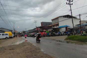 Kapolres Bengkayangimbau warga tidak panik karena stok BBM aman