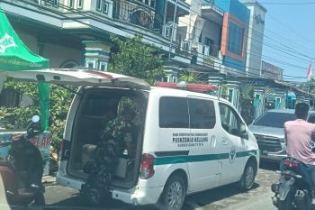 Dinkes Pasaman Barat siagakan ambulans di posko Lebaran